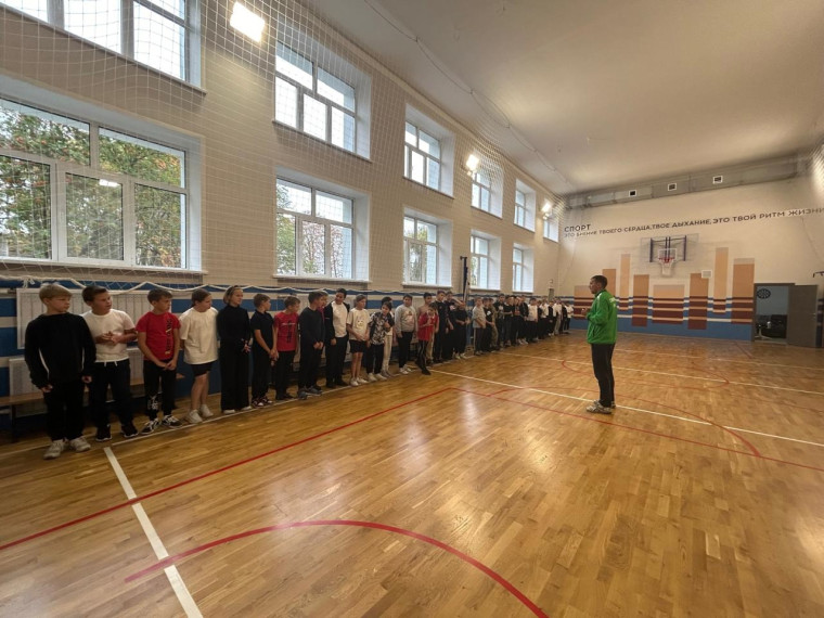 "Соревнования по русской лапте".